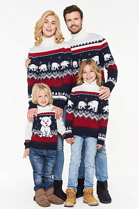 Свитера с оленями